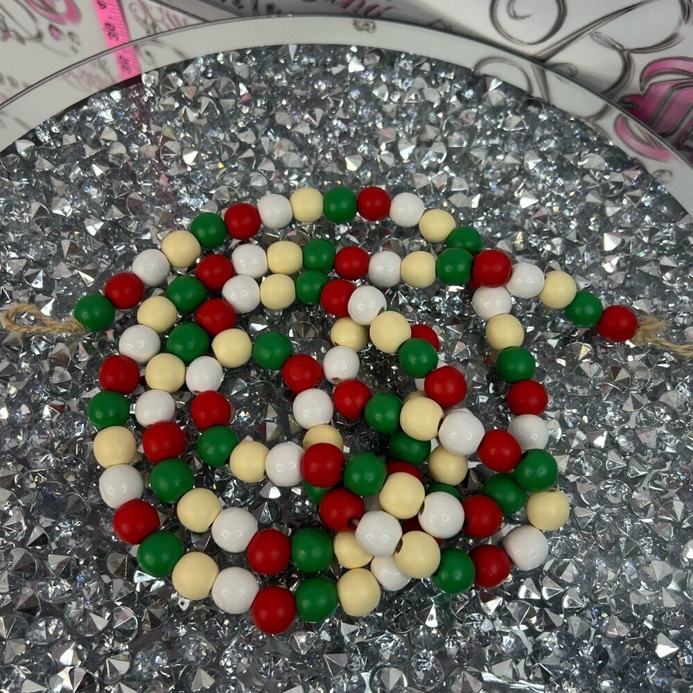 Festive Beaded Garland in Red, Green, White, Cream wooden